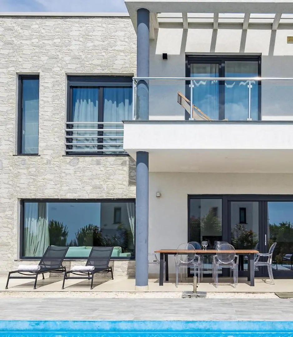 Villa Kalu 1 Krnica